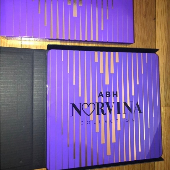 ABH Norvina Pro Eyeshadow Palette Vol 1 - Picture 4 of 5